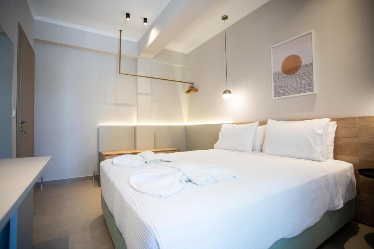 Marineiko Luxury Apartments อิเอริสโซส ภายนอก รูปภาพ